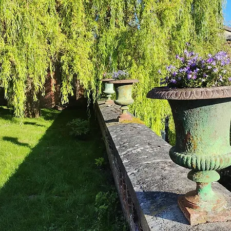 Le Relais Napoleon Bed & Breakfast