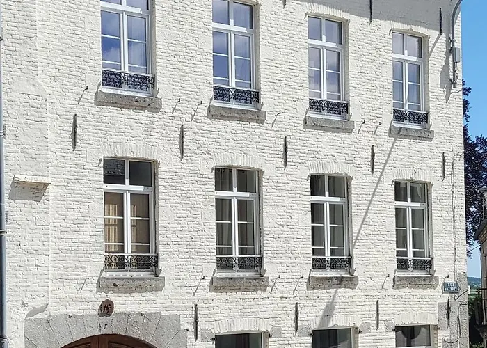 Le Relais Napoléon Avesnes-sur-Helpe